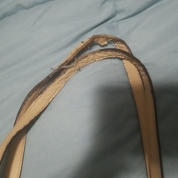 Large MK Tote - Picture 6 of 8